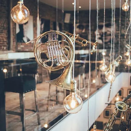 Luxury - Francofolies Hotel