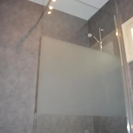 Luxury - Francofolies 3*