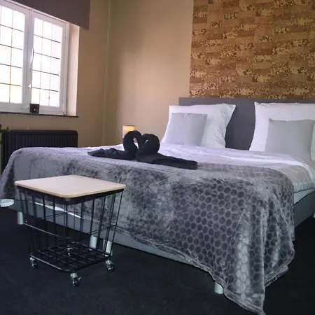Luxury - Francofolies Hotel Spa