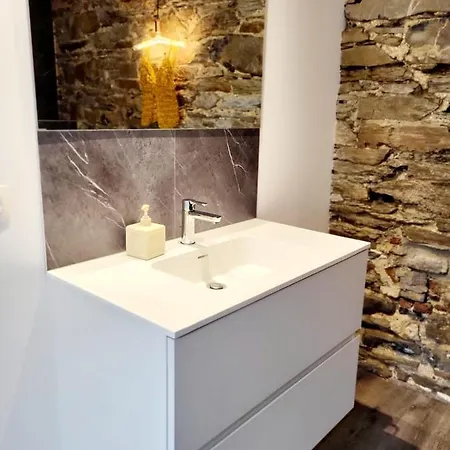 Luxury - Francofolies 3*