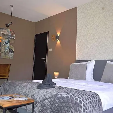 Luxury - Francofolies Spa